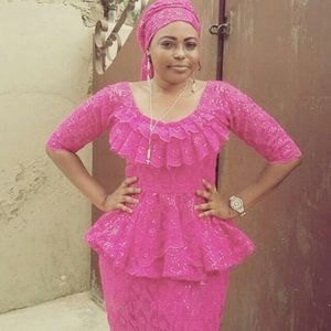 Meet your Posher, Amina